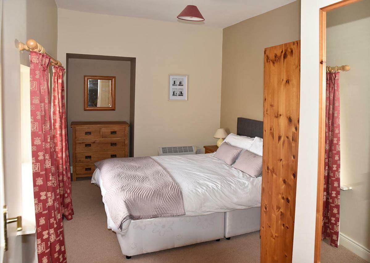 Townley Hall Apartments Slane Exterior photo